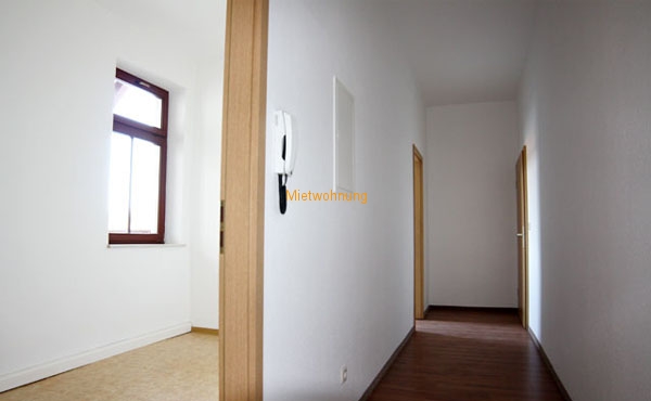 2-Raum-Wohnung mit Balkon in Löbau - 320,00 Euro + NK